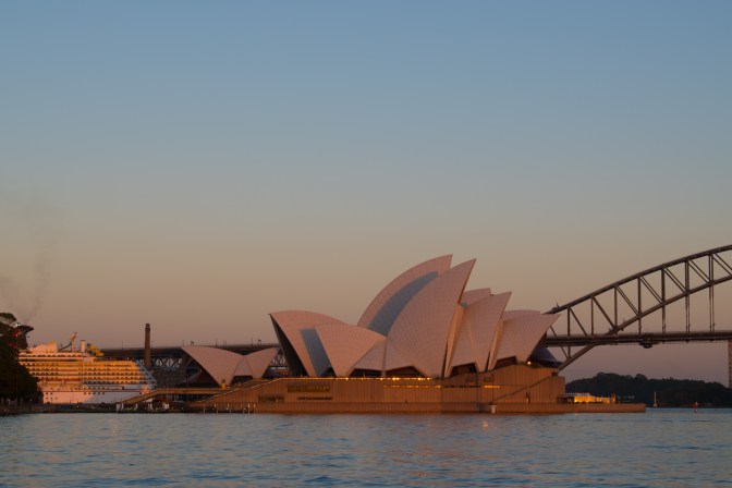 SYDNEY SUNRISE-3[1]
