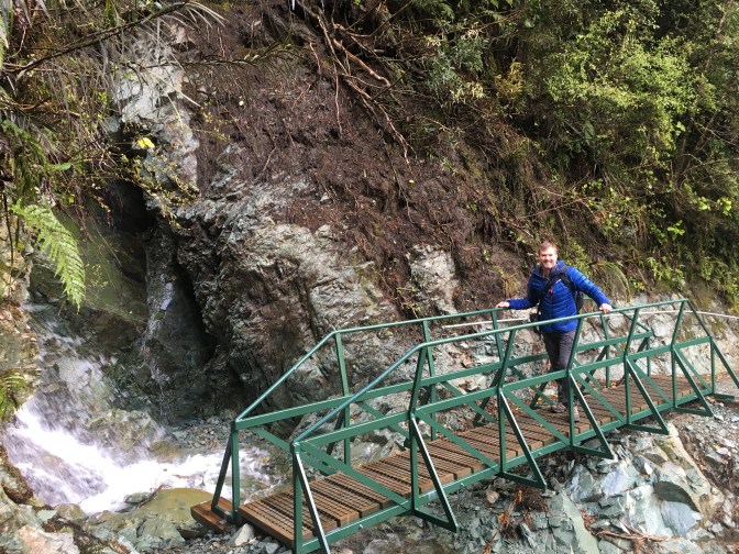 376898BC-CB27-4F51-9915-FBA92767F695