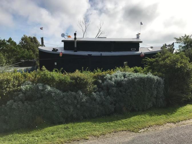 F422A1DD-C362-472A-945F-BC68A32DDE5F