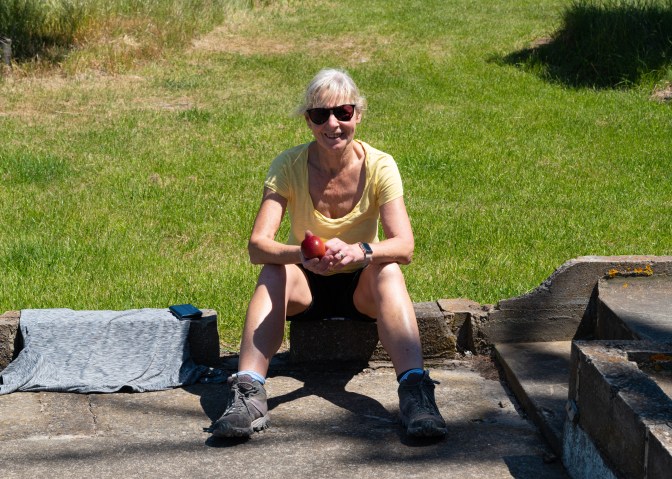 57613A95-AE72-4F1E-8D05-84C6F18CD071