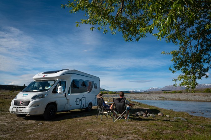 668F723F-7352-4370-B603-3E8C204690BD