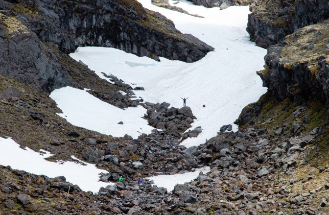 75D45E3C-3419-42B2-9443-891F406D8096