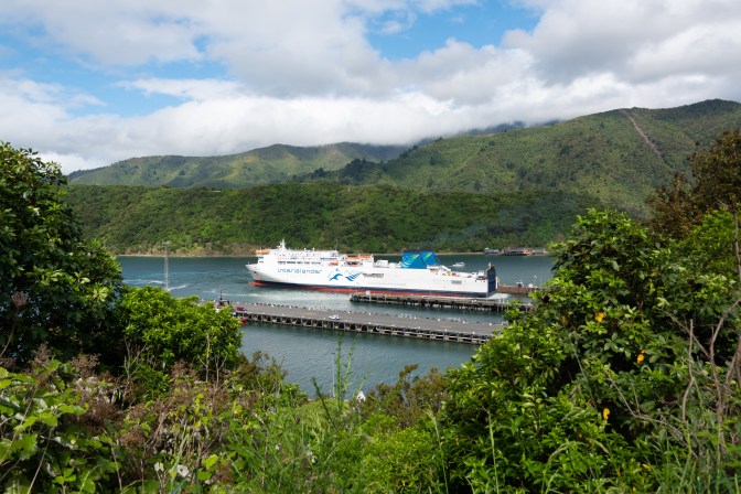 8B7AC7FB-68B5-44B8-B3F7-6068B8D952FD