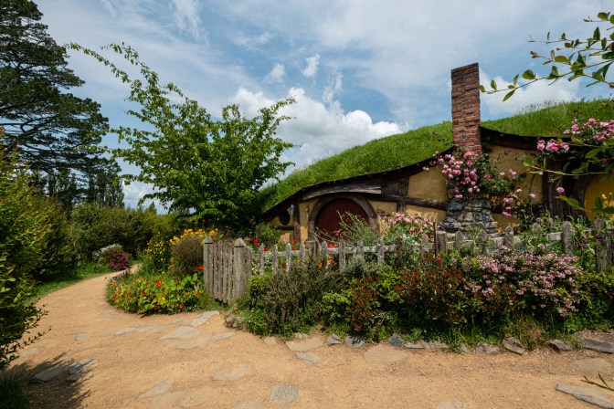 AF1A8300-B0E4-4B50-A110-393ACE08A295