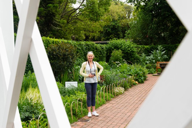 D3958B4E-D2F9-42B1-A743-759609FF2932