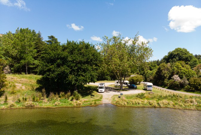 52AB50BA-CACA-4F16-9D99-FE99A840FA99