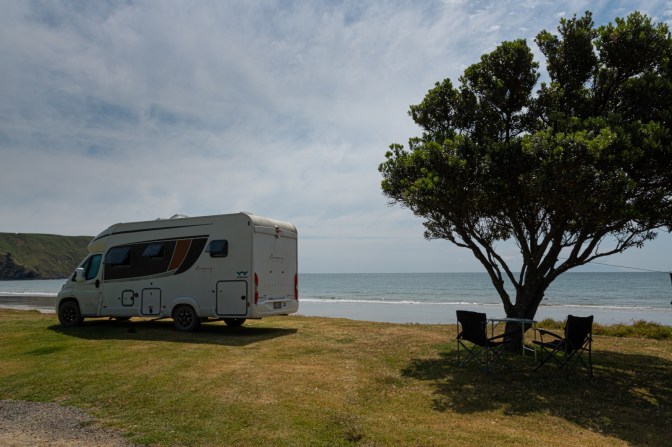 E0930EA9-F00D-4C08-915E-FD9FE35076AF