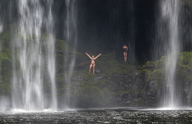 24501ED3-C80D-4ACE-9451-440817151BCB