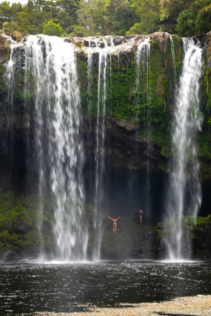 92746E29-6800-4BAE-9C67-A0D22B3BAD37