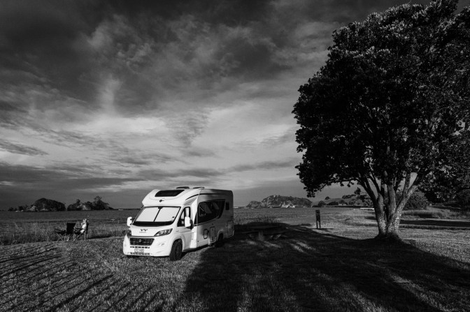 B0A33C98-0676-44B6-8C7E-00727CB213F6