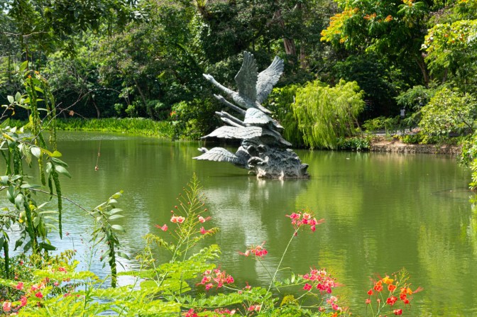 03B53765-5F11-42BB-AB7E-A72E9702CE7F