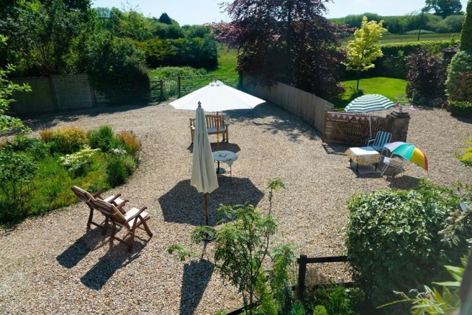 238C3894-407F-4549-B4B7-FBAE7483D9F9