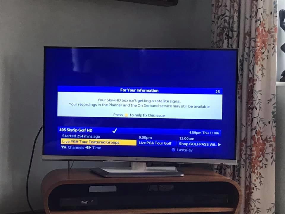 C6CD0ED2-664A-458E-8370-7CAE28294F26